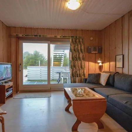 Lejl, 64 * Romo Kirkeby